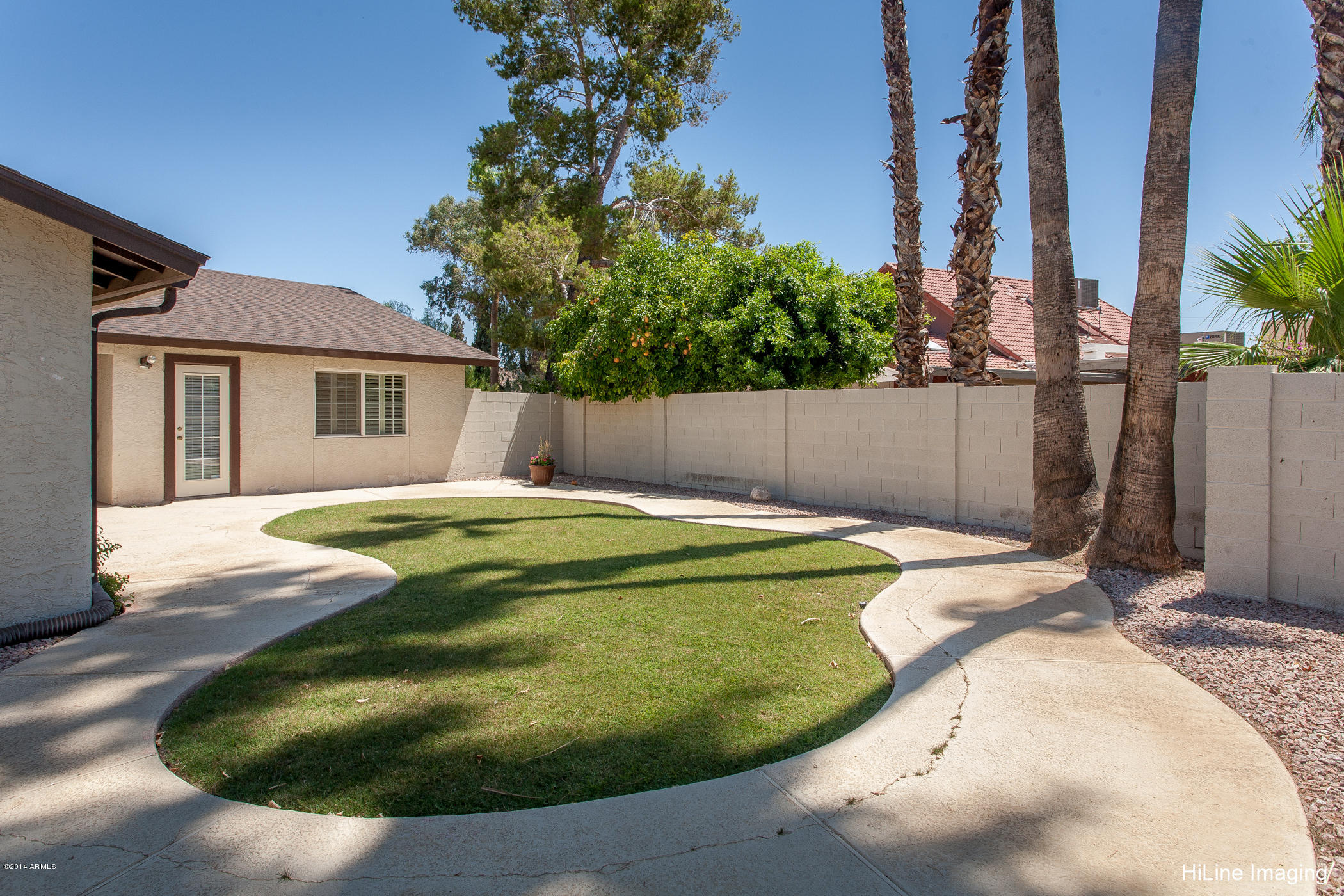 519 East Winged Foot Road Phoenix, AZ 85022 - Photo 6 of 29 Winged Foot-6