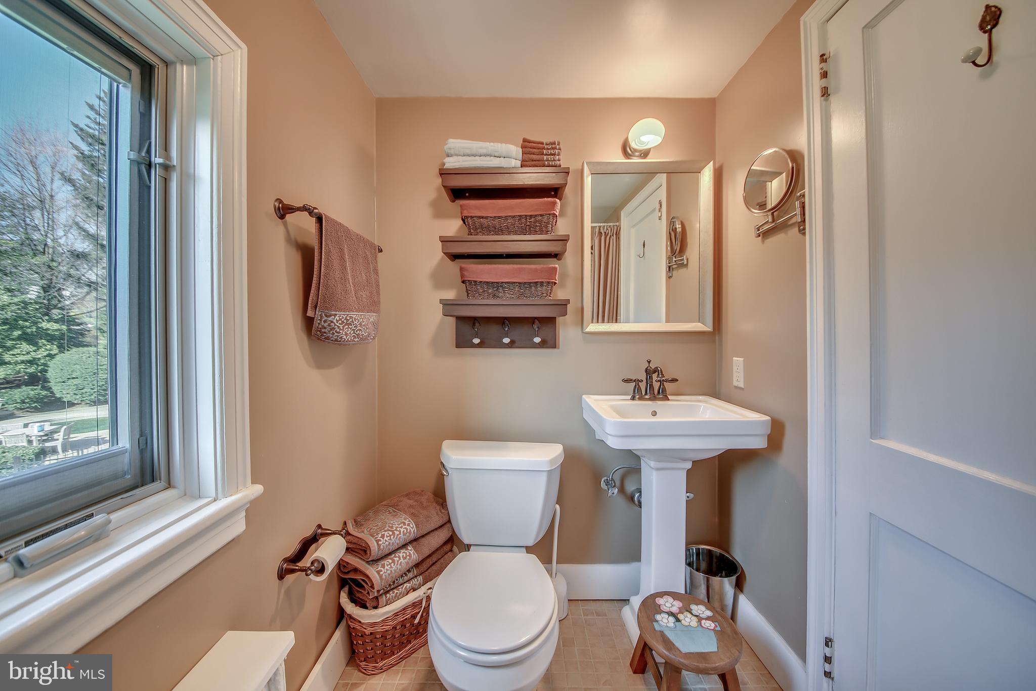 710 Baeder Road Jenkintown, PA 19046 - Photo 28 of 42 Full Bathroom