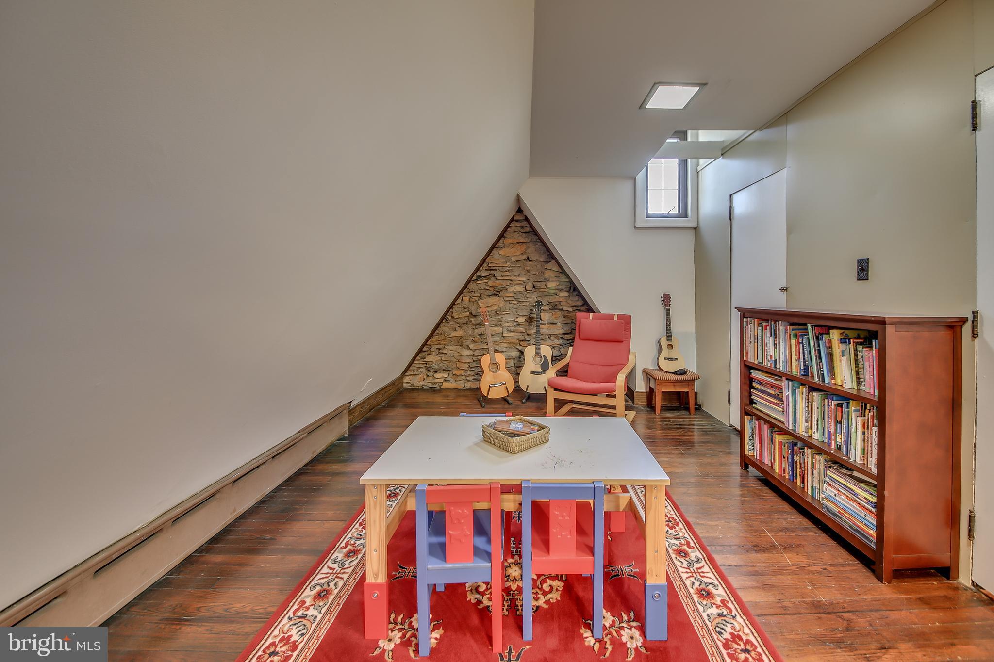 710 Baeder Road Jenkintown, PA 19046 - Photo 31 of 42 3rd Floor Loft