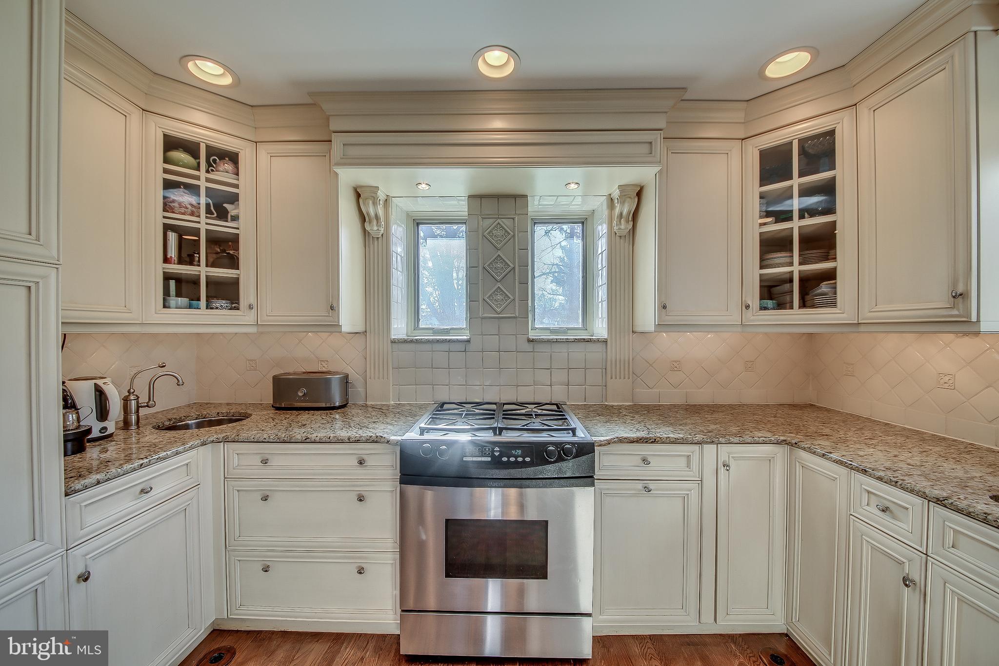 710 Baeder Road Jenkintown, PA 19046 - Photo 9 of 42 Kitchen
