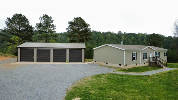 $349,900 | 560 South S Ridge, Decatur, TN 37322