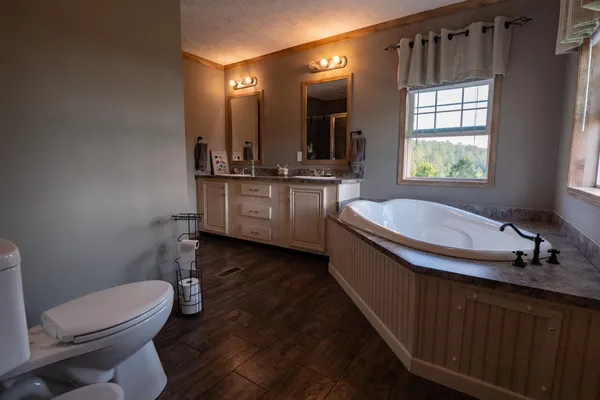 $349,900 | 560 South S Ridge, Decatur, TN 37322