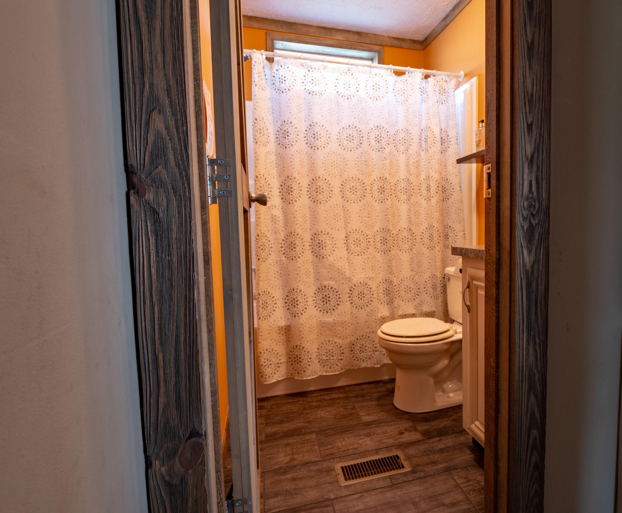 560 South S Ridge Decatur, TN 37322 - Photo 17 of 39 P1002557