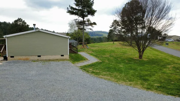 $349,900 | 560 South S Ridge, Decatur, TN 37322