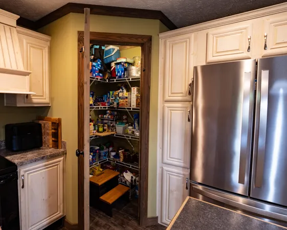 $349,900 | 560 South S Ridge, Decatur, TN 37322