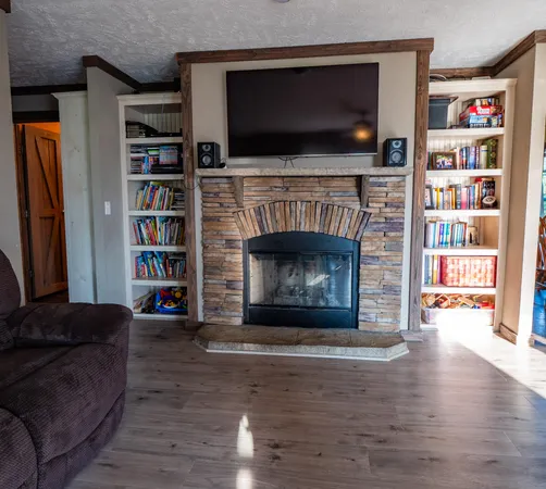 $349,900 | 560 South S Ridge, Decatur, TN 37322