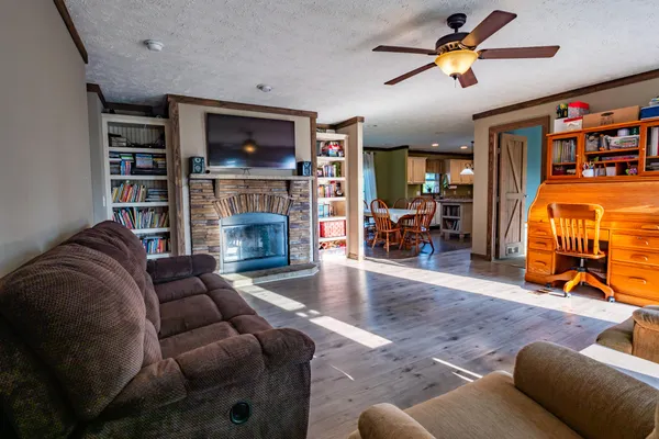 $349,900 | 560 South S Ridge, Decatur, TN 37322