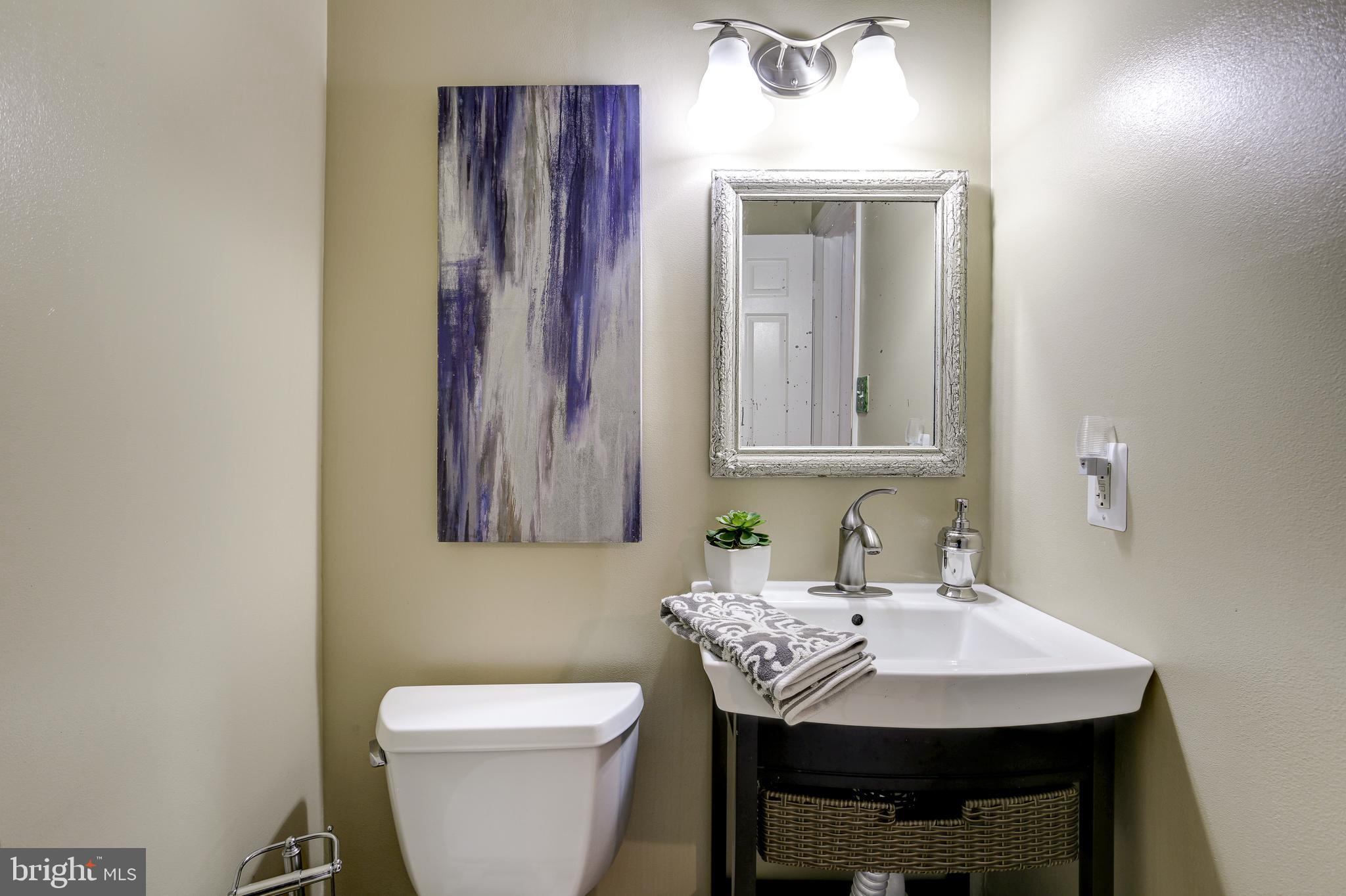 3205 Sutton Place Northwest, Unit D Washington, DC 20016 - Photo 13 of 29