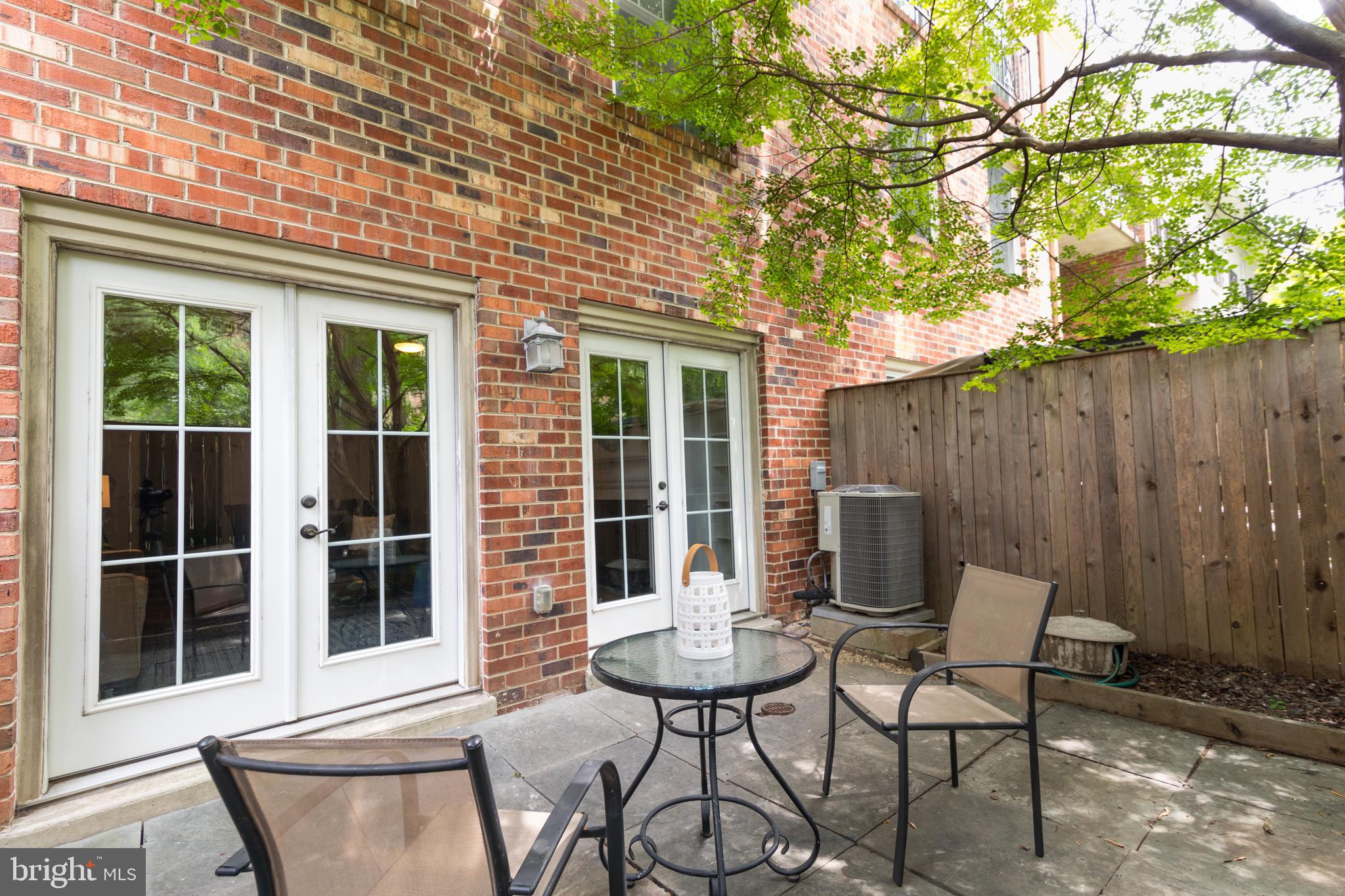 3205 Sutton Place Northwest, Unit D Washington, DC 20016 - Photo 24 of 29