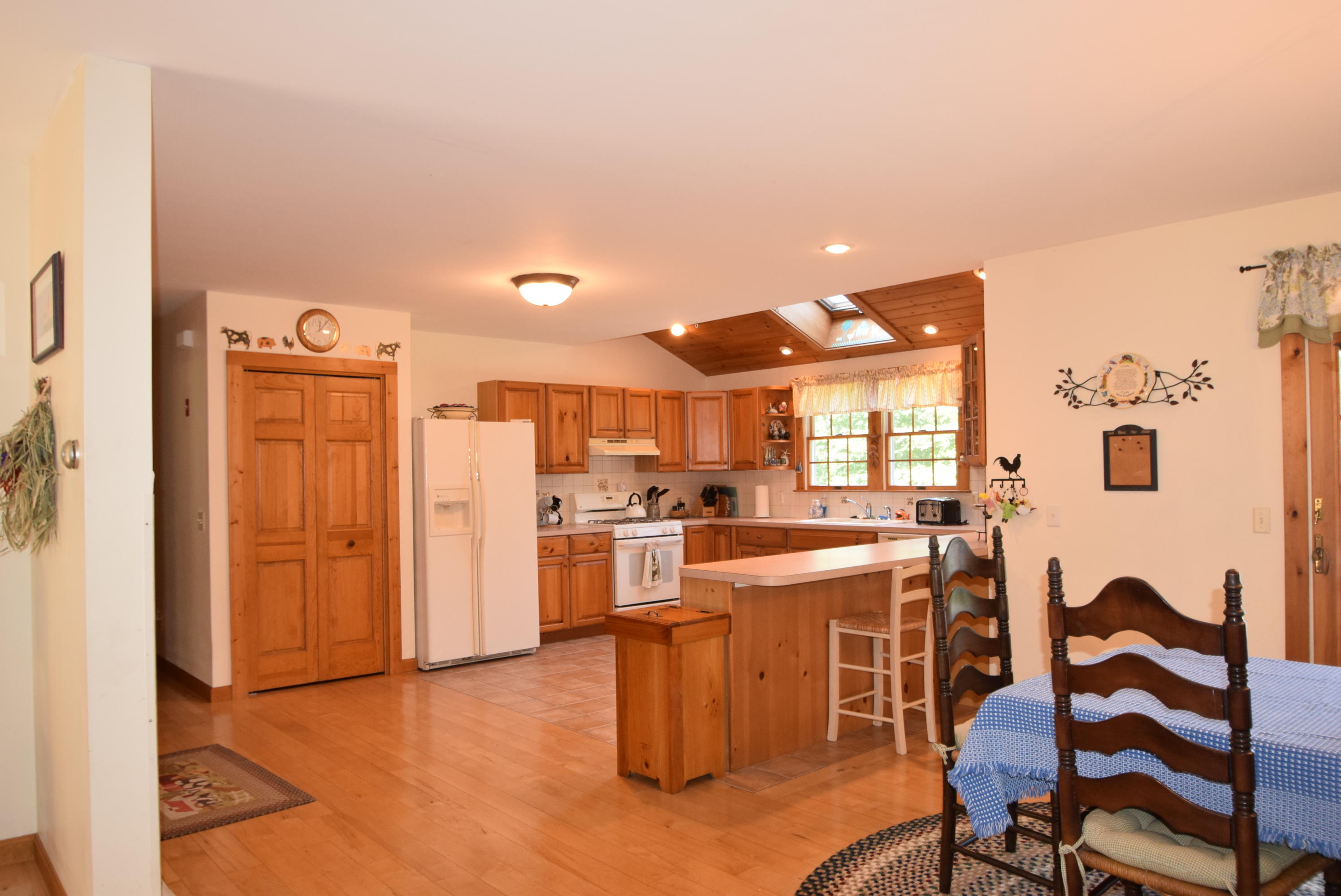 48 Scarborough Road Brewster, MA 02631 - Photo 2 of 22 48Scarborough K