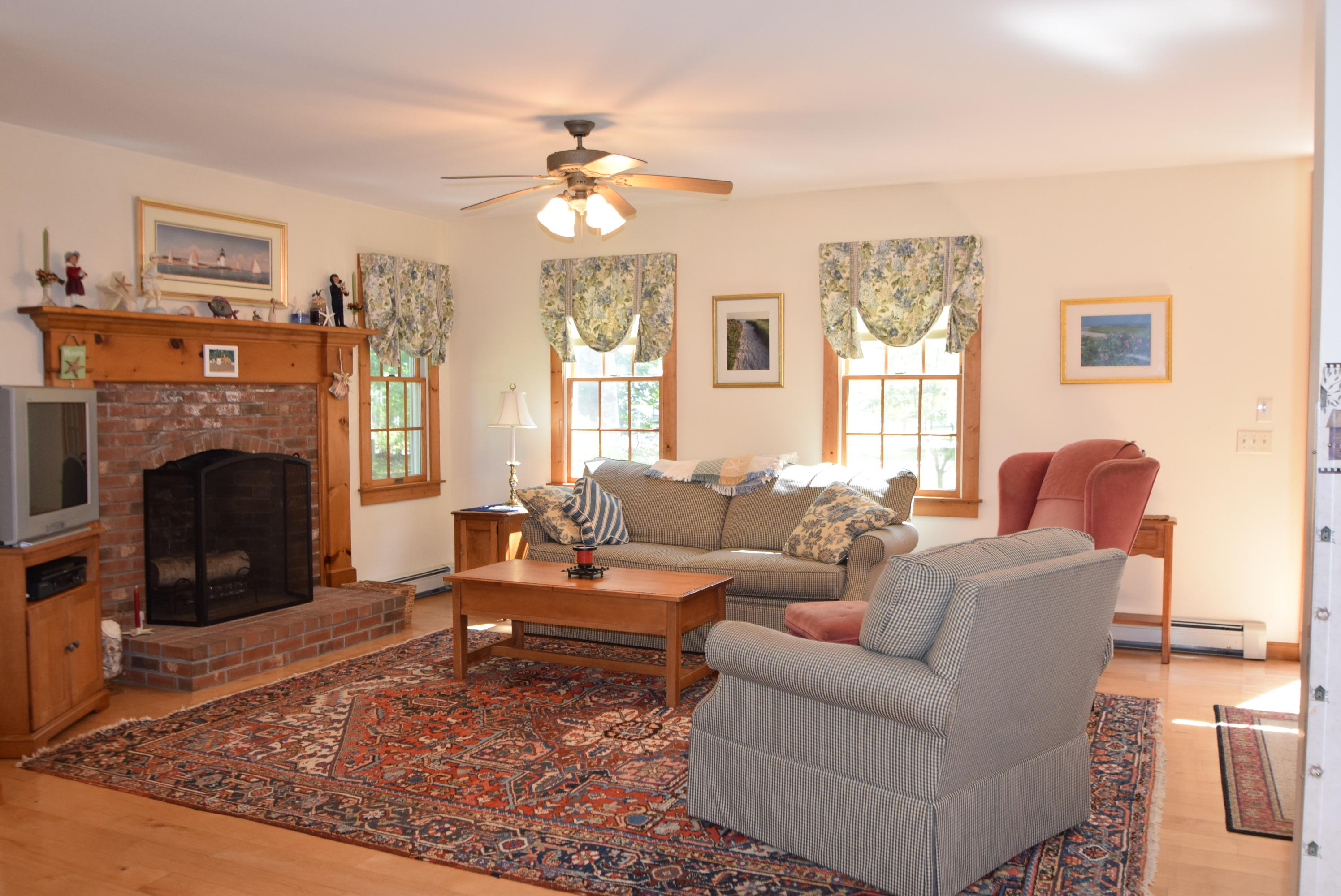 48 Scarborough Road Brewster, MA 02631 - Photo 7 of 22 48Scarborough LR2