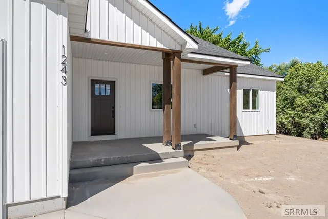 $480,000 | 1243 East 1500 North, Terreton, ID 83450