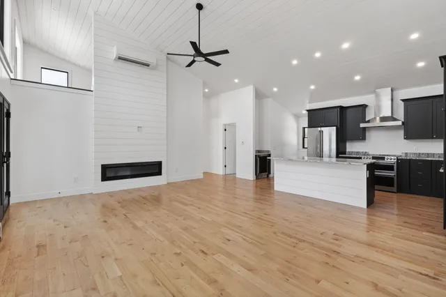 $999,000 | 676 Sebago Road, Sebago, ME 04029