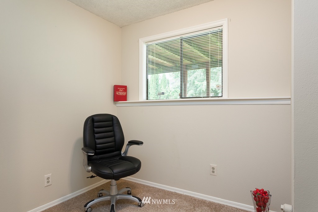 20710 14th Drive Southeast Bothell, WA 98012 - Photo 14 of 16