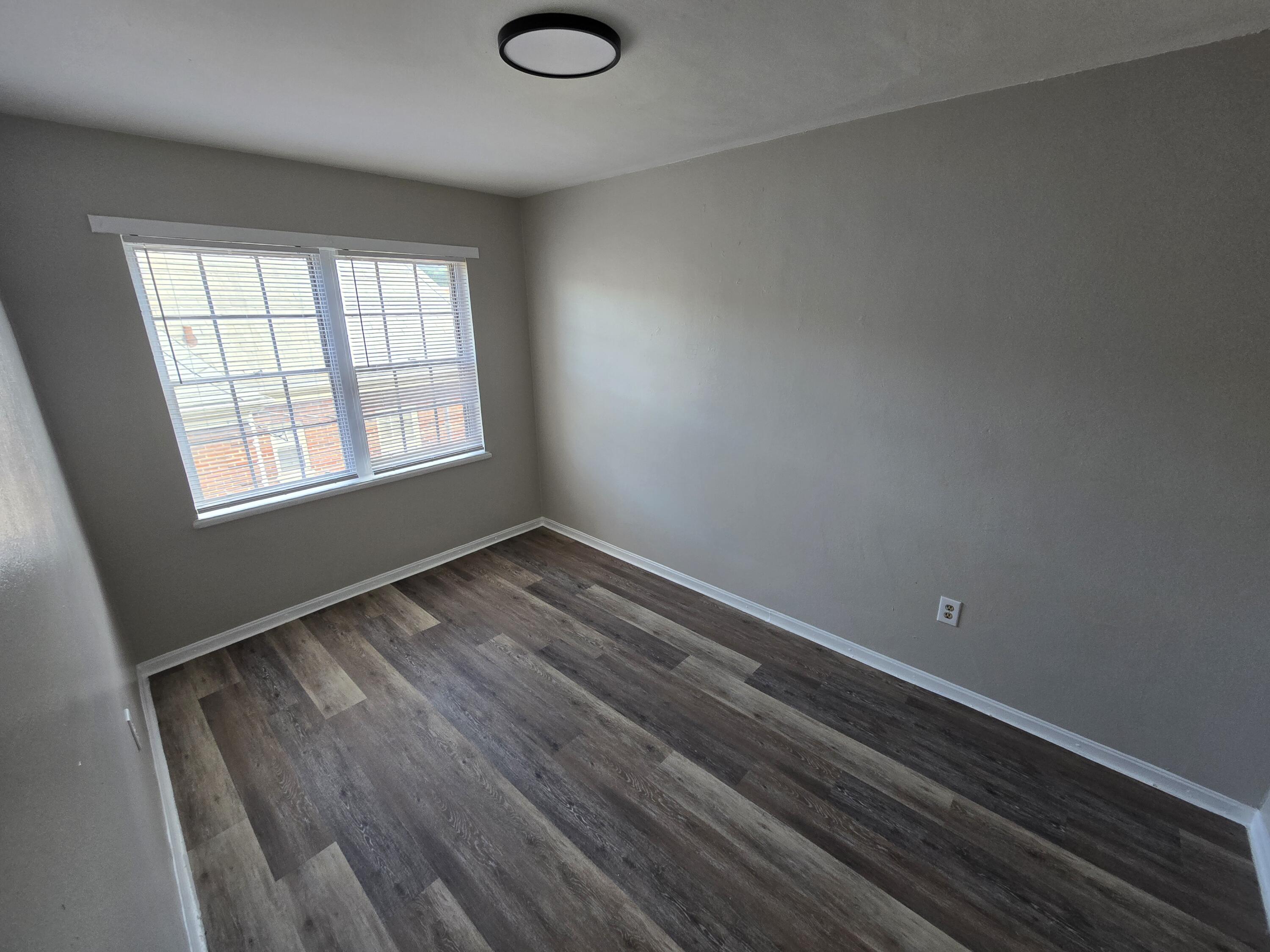 1716 Grandin Road Southwest, Unit 7 Roanoke, VA 24015 - Photo 4 of 15 20250908_140933