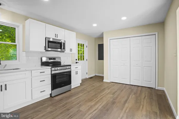 $338,500 | 26412 Hillendale Road, Hollywood, MD 20636