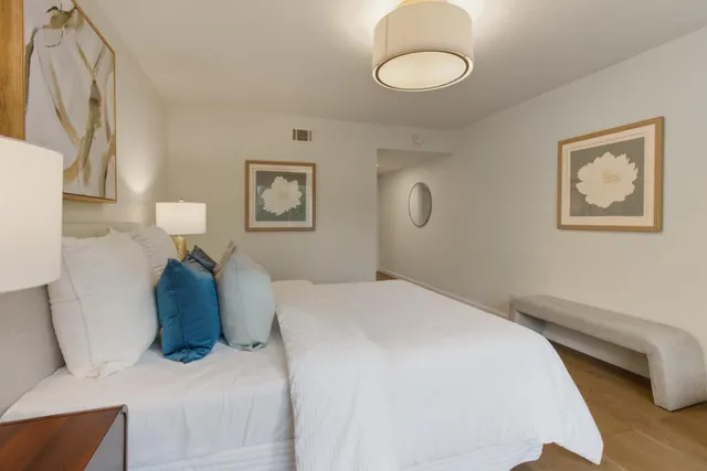 $1,349,000 | 986 Cartier Lane, Foster City, CA 94404