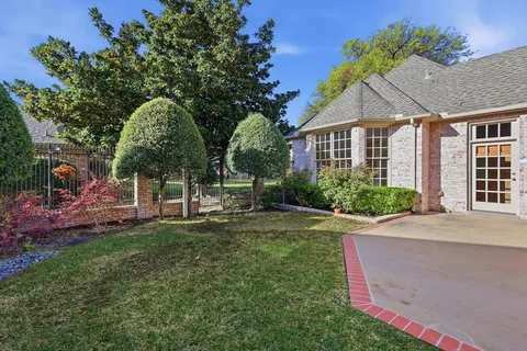 $749,000 | 5219 Briar Tree Drive, Dallas, TX 75248