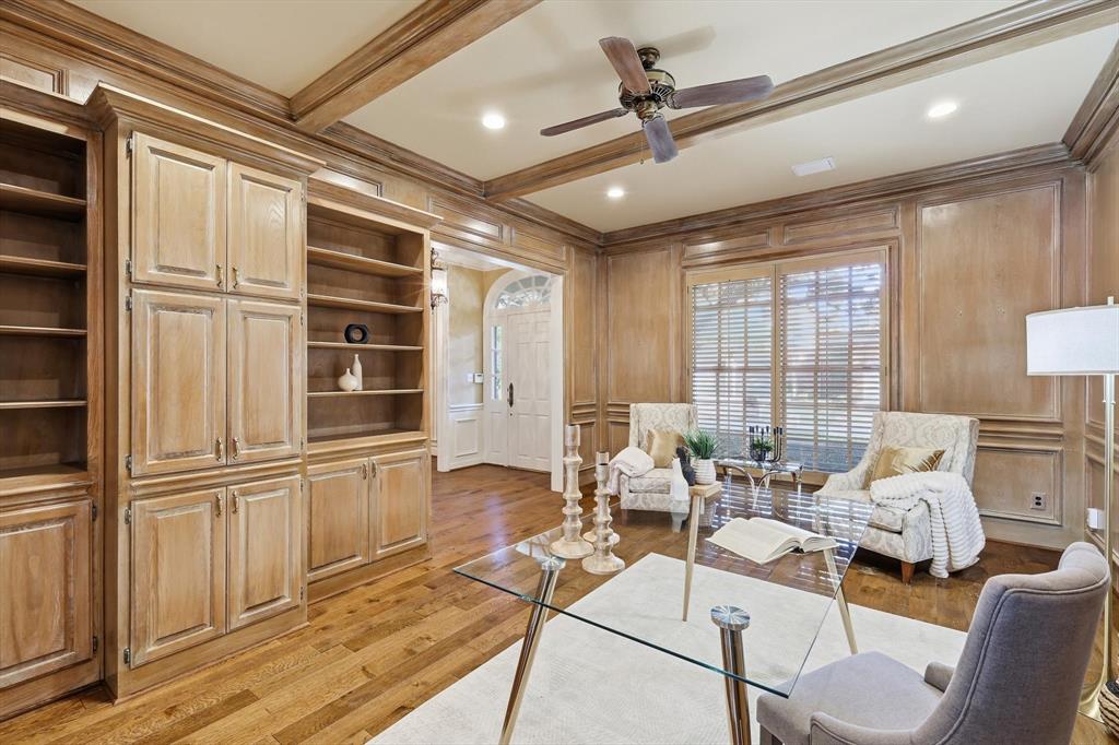 5219 Briar Tree Drive Dallas, TX 75248 - Photo 5 of 22