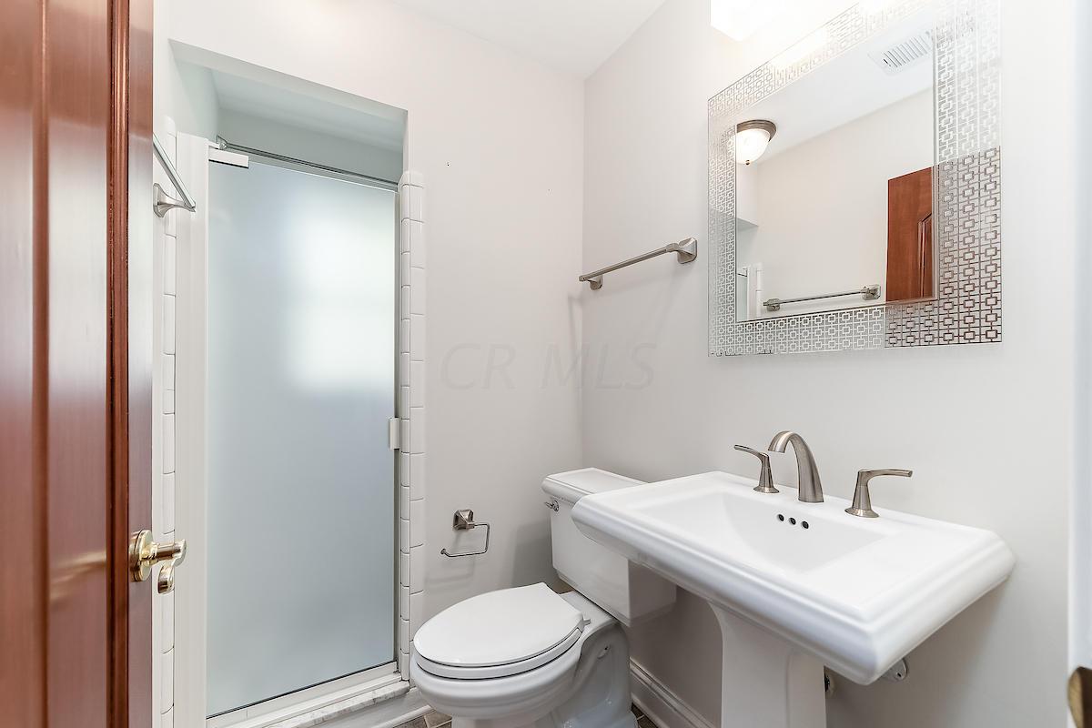 2069 Pinebrook Road Columbus, OH 43220 - Photo 17 of 38 Gallery Image 17