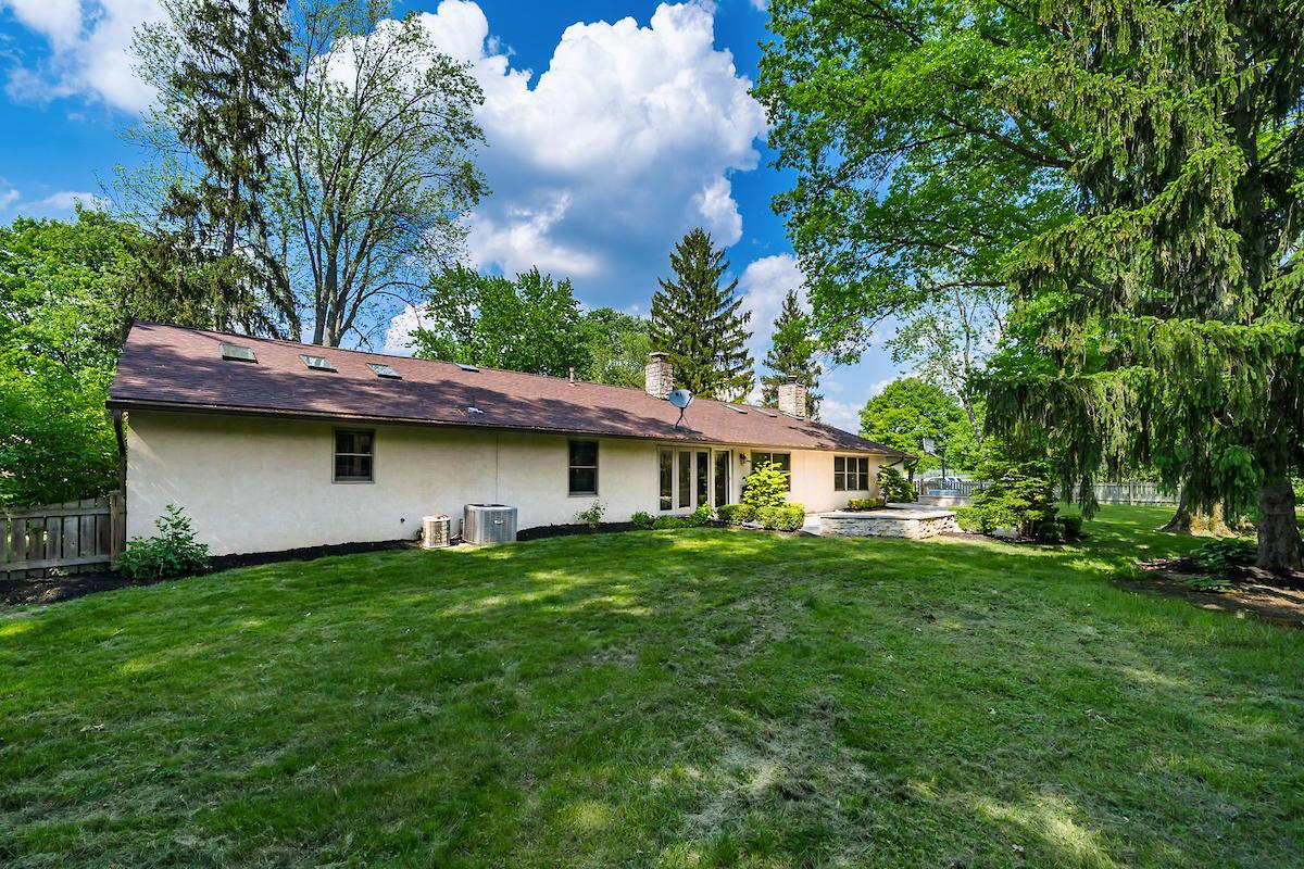 2069 Pinebrook Road Columbus, OH 43220 - Photo 38 of 38 Gallery Image 38