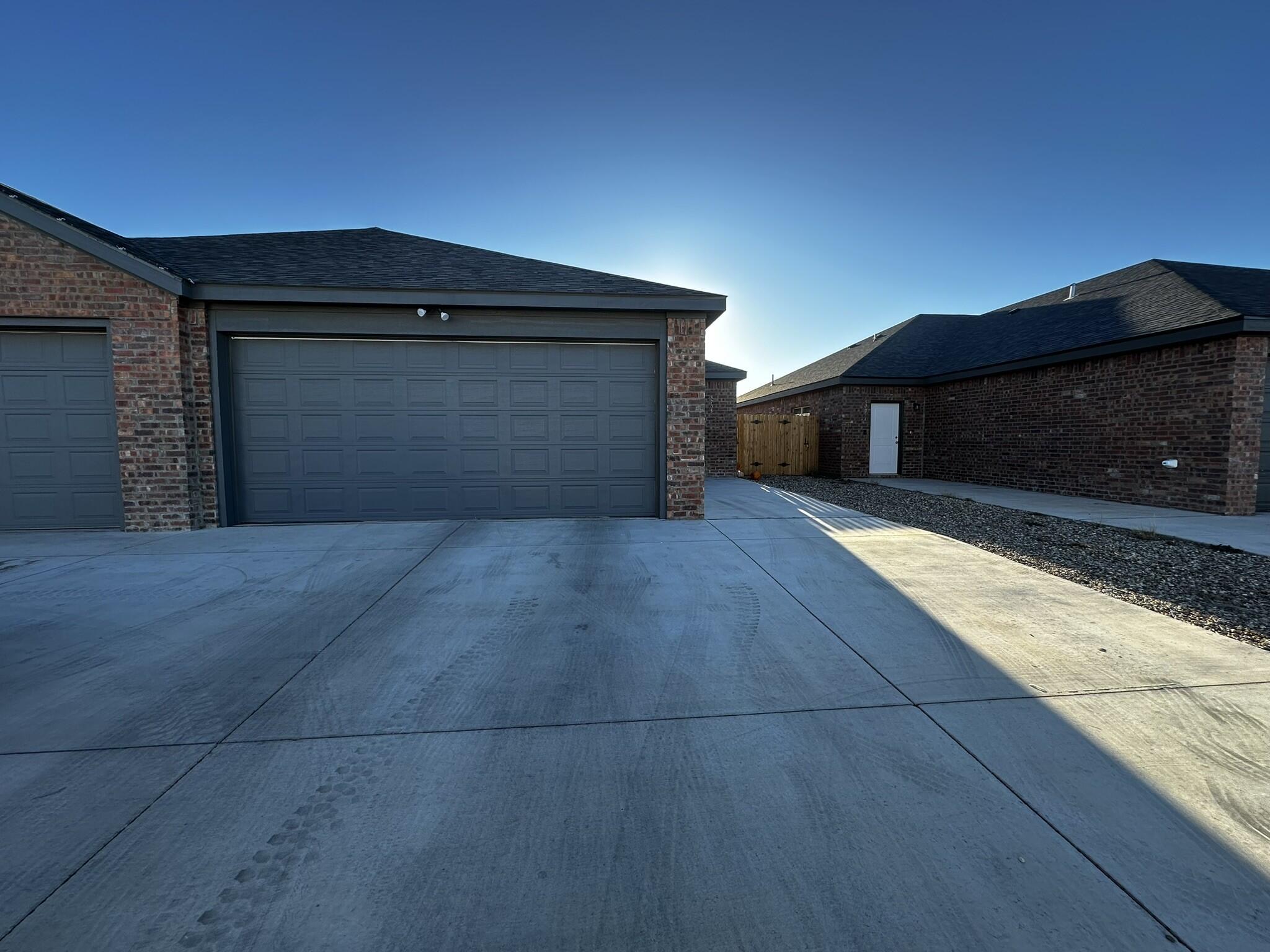 5705 Kemper Unit B front