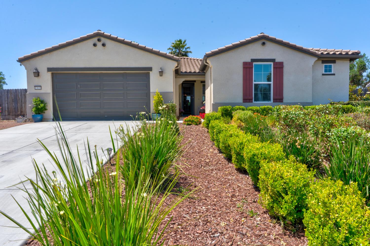13020 Ridgewood Way Chowchilla, CA 93610 - Photo 3 of 59