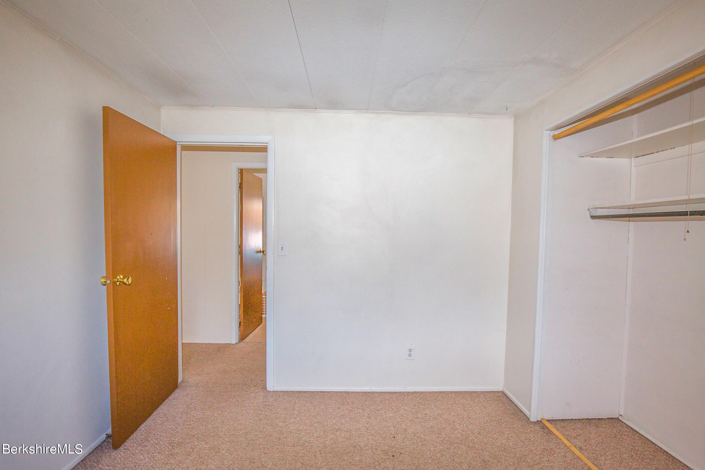 46 Middle Road Austerlitz, NY 12017 - Photo 21 of 39 Bedroom