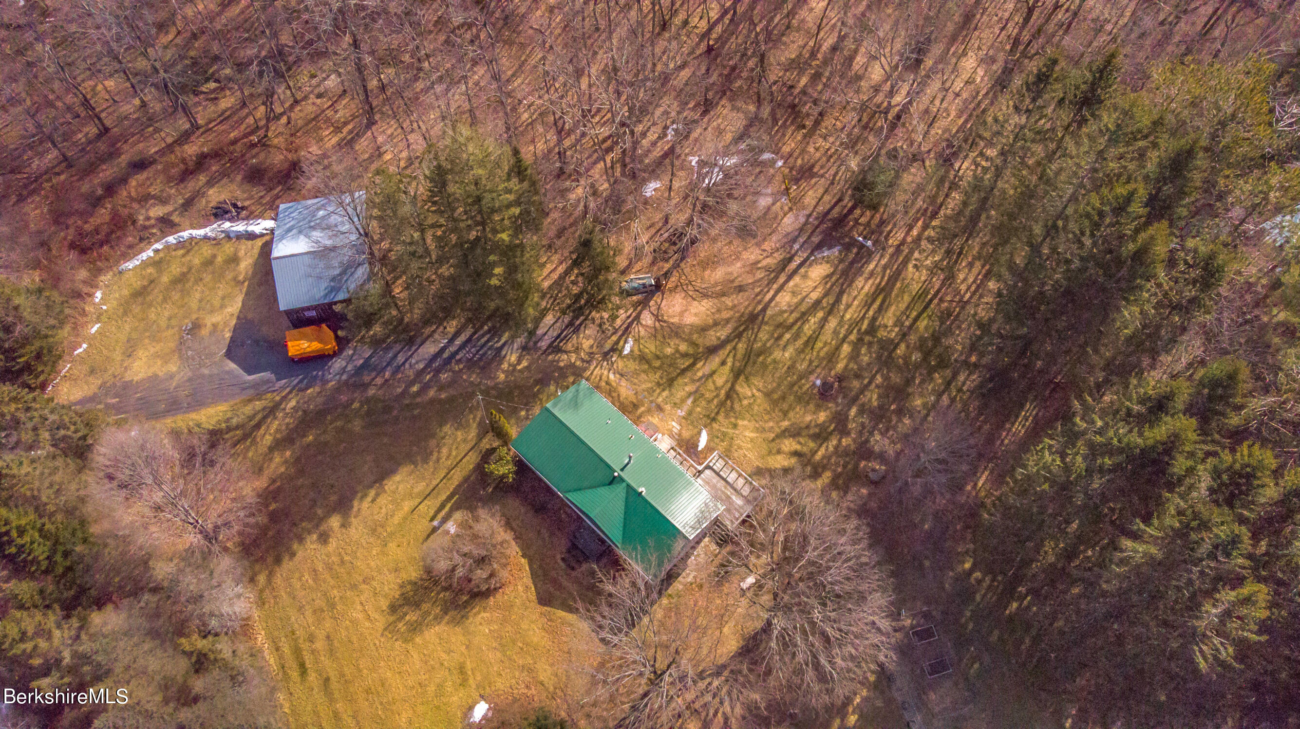 46 Middle Road Austerlitz, NY 12017 - Photo 37 of 39 House and garage