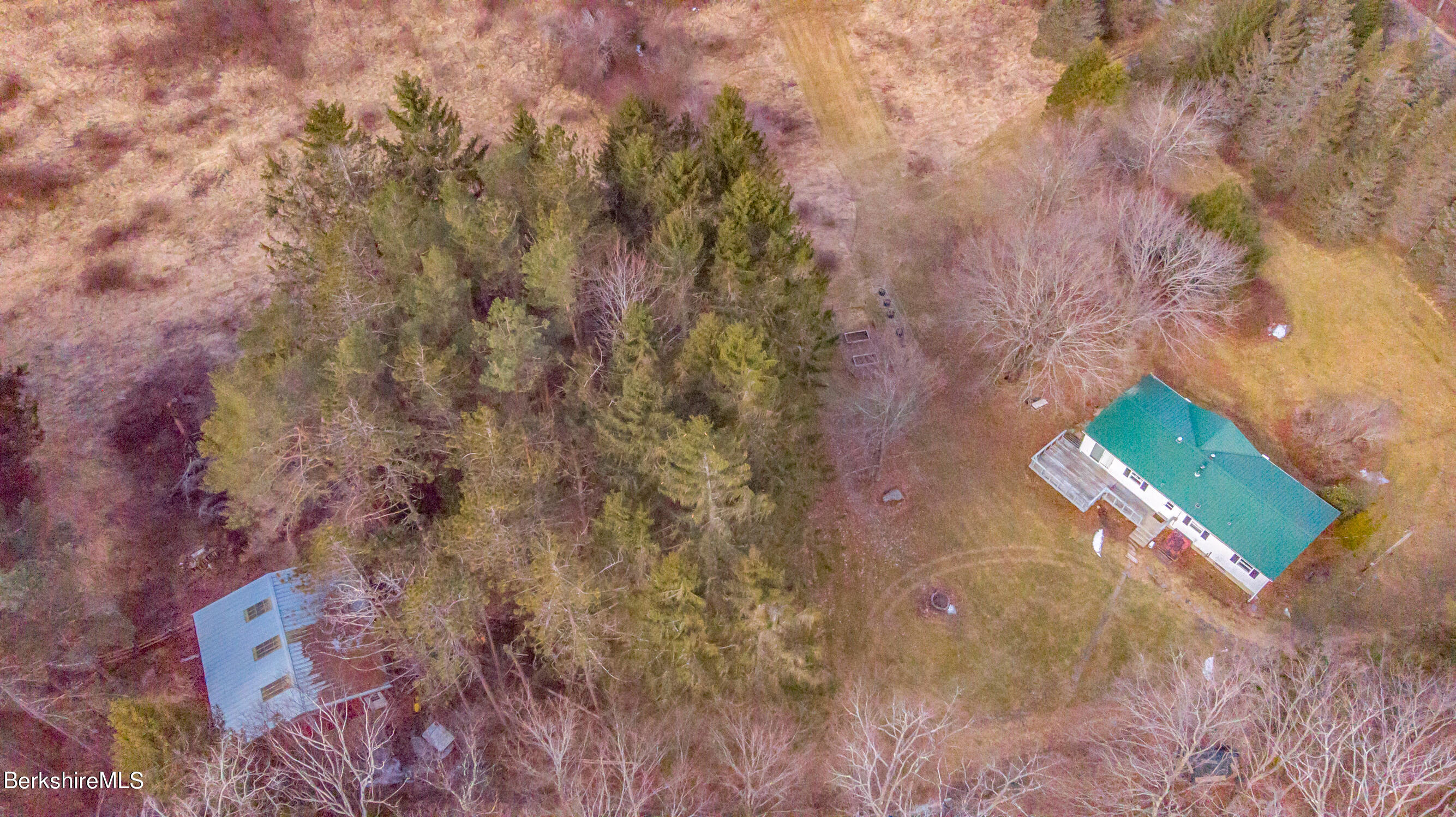 46 Middle Road Austerlitz, NY 12017 - Photo 38 of 39 House and Barn