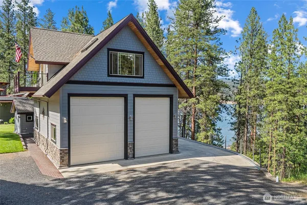 $709,000 | 41840 Porcupine Bay Road, Davenport, WA 99122