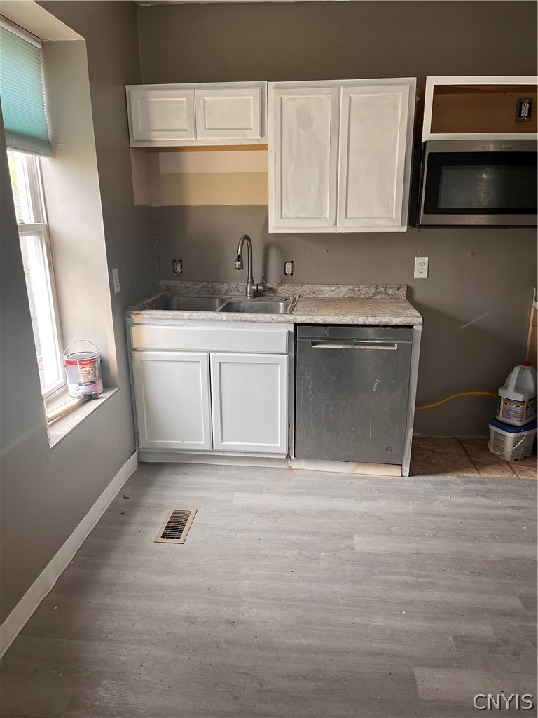 304 South Rutland Street Watertown, NY 13601 - Photo 8 of 15