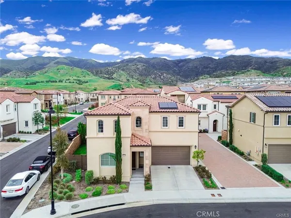 $1,425,000 | 20831 West Acorn, Porter Ranch, CA 91326