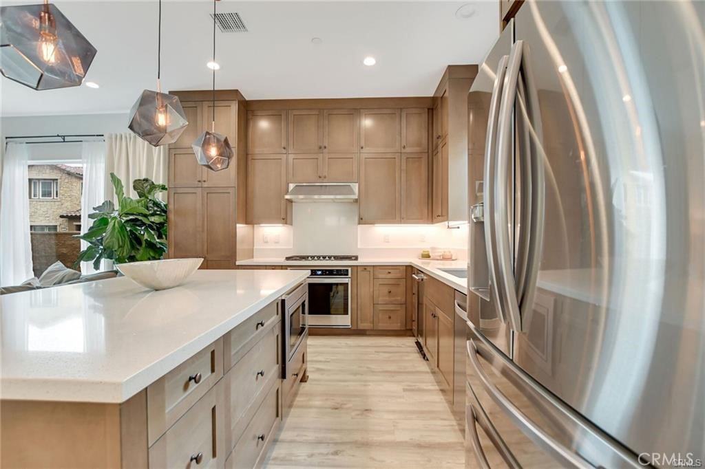 20831 West Acorn Porter Ranch, CA 91326 - Photo 11 of 45