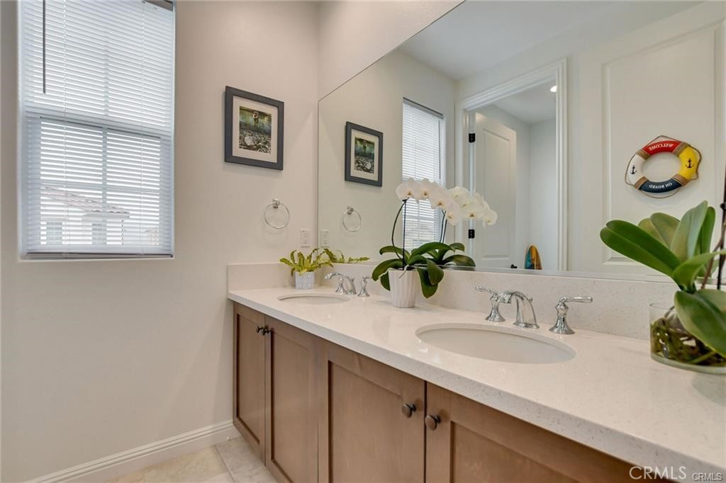 20831 West Acorn Porter Ranch, CA 91326 - Photo 23 of 45