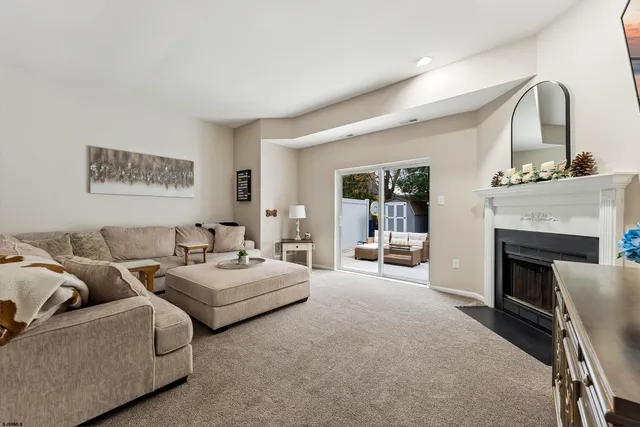 $330,000 | 44 Harborwood Drive, Hammonton, NJ 08037