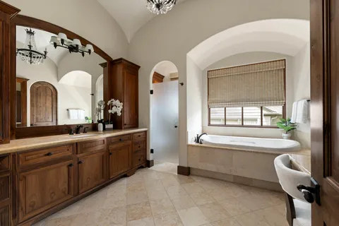 $5,750,000 | 3606 Ella Lee Lane, Houston, TX 77027
