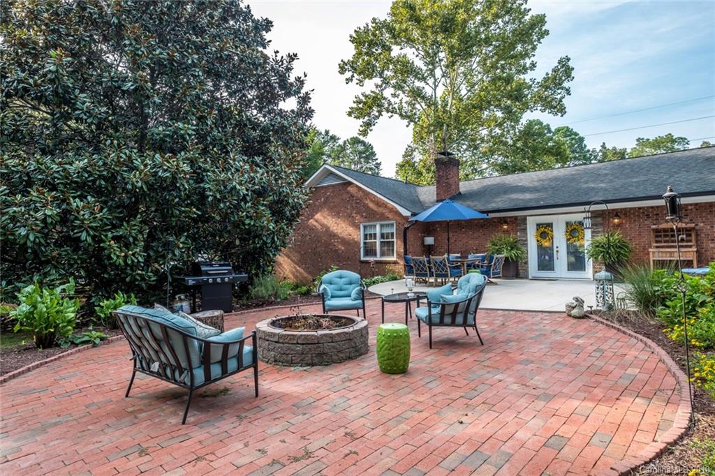 644 Burrage Road Northeast Concord, NC 28025 - Photo 4 of 32 Gallery Image 4