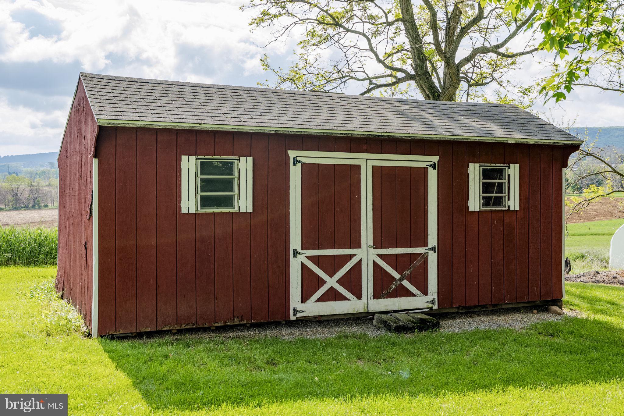 1041 Springville Road East Earl, PA 17519 - Photo 25 of 71
