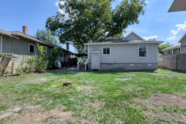 $240,000 | 1127 Nolan Street, San Antonio, TX 78202