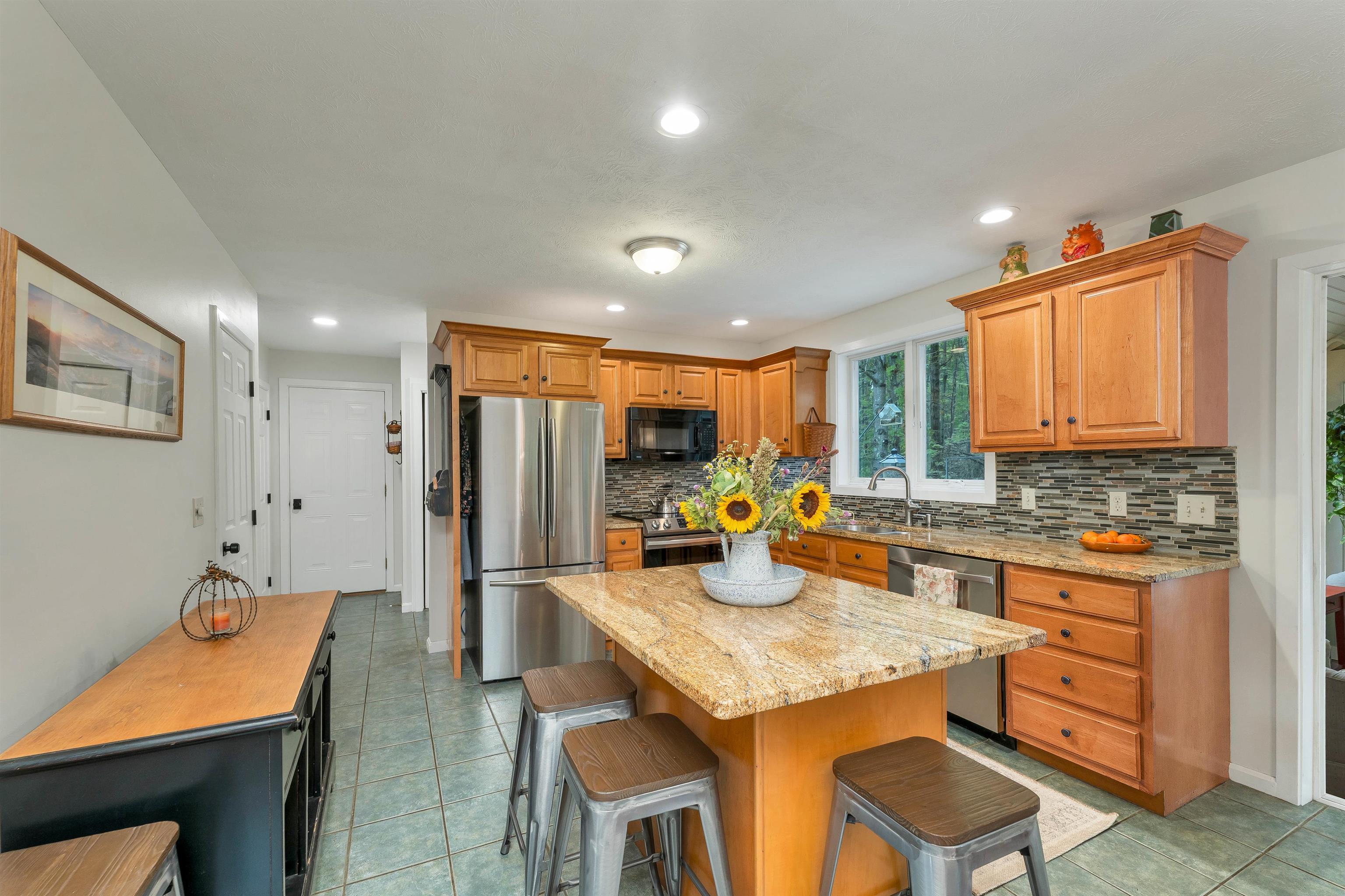 2761 Lake Shore Road, Unit 37 Gilford, NH 03249 - Photo 6 of 43 Gallery Image 6