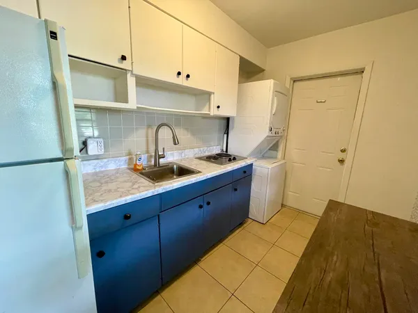 $1,650 | 2204 Northwest 3rd Avenue, Unit 2, Wilton Manors, FL 33311