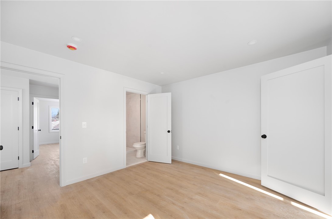 119 Farm Street Providence, RI 02908 - Photo 14 of 37