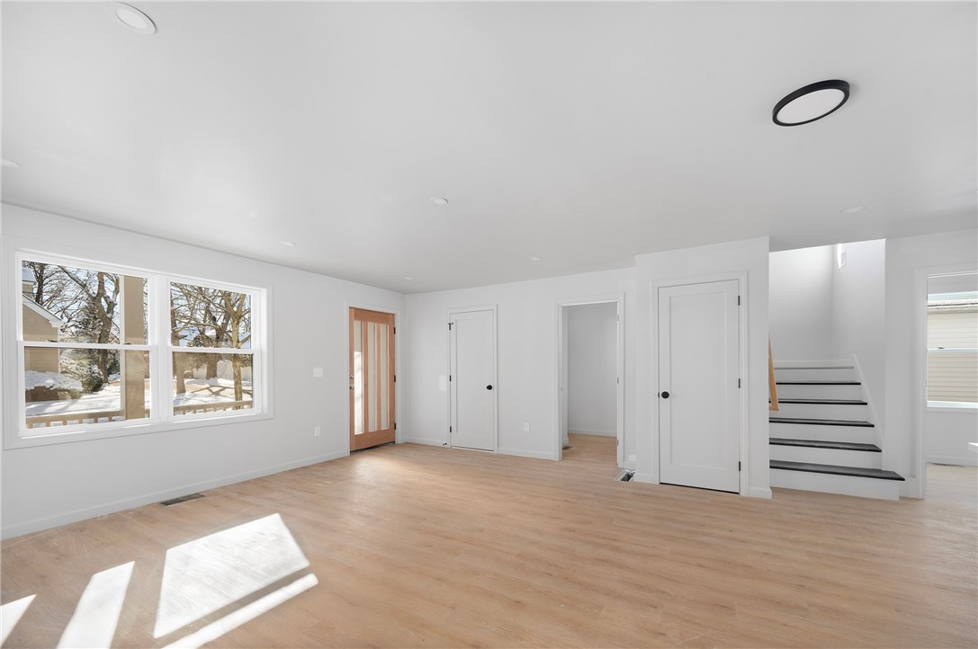 119 Farm Street Providence, RI 02908 - Photo 21 of 37