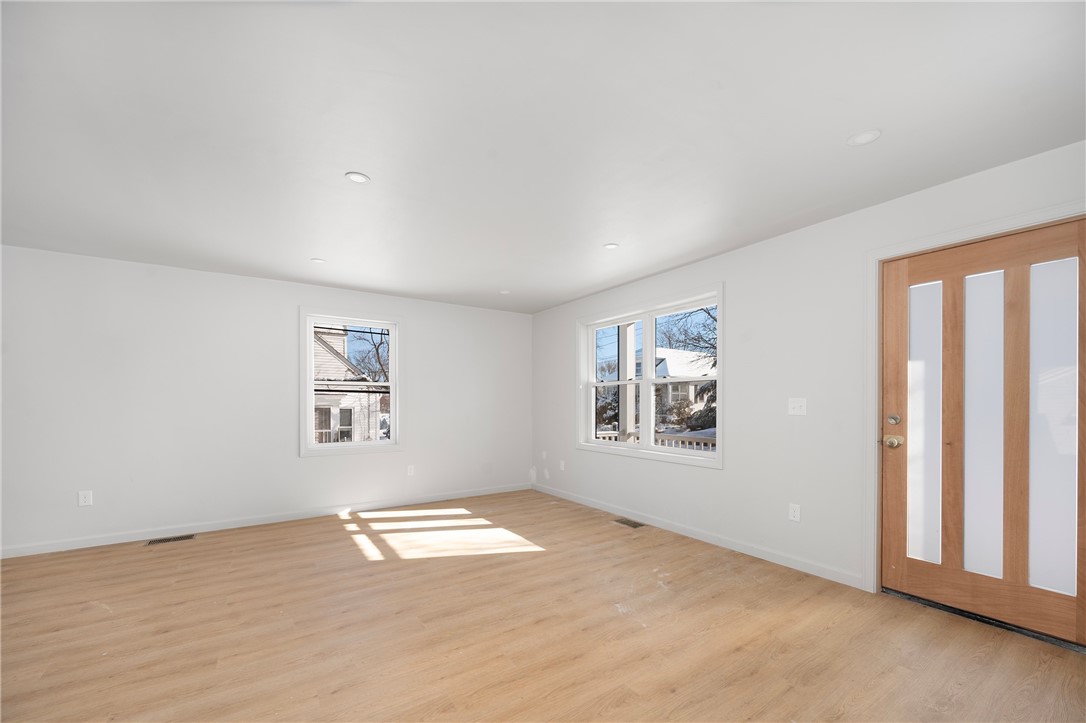 119 Farm Street Providence, RI 02908 - Photo 26 of 37