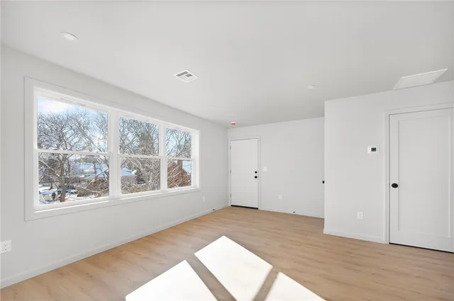 $729,900 | 119 Farm Street, Providence, RI 02908