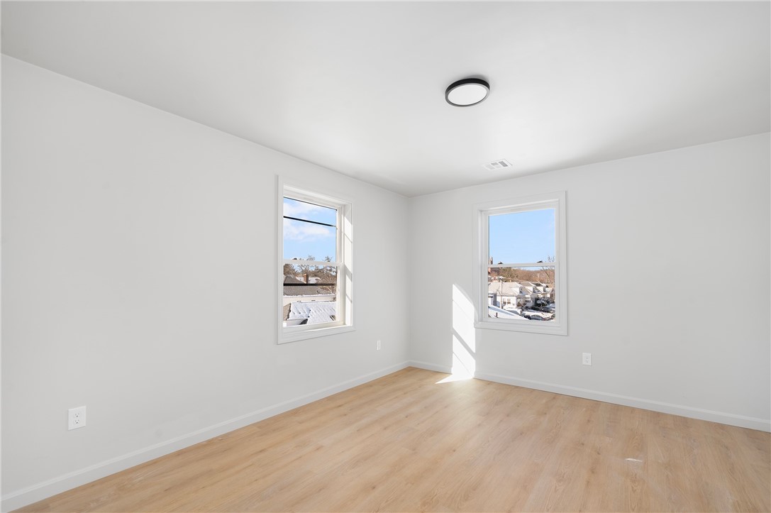 119 Farm Street Providence, RI 02908 - Photo 34 of 37