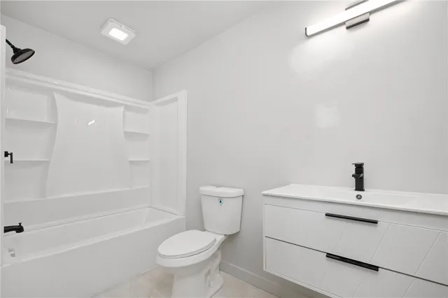 $729,900 | 119 Farm Street, Providence, RI 02908