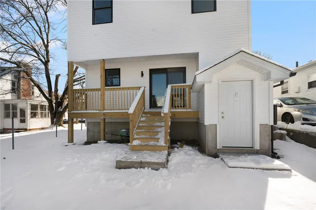 $729,900 | 119 Farm Street, Providence, RI 02908