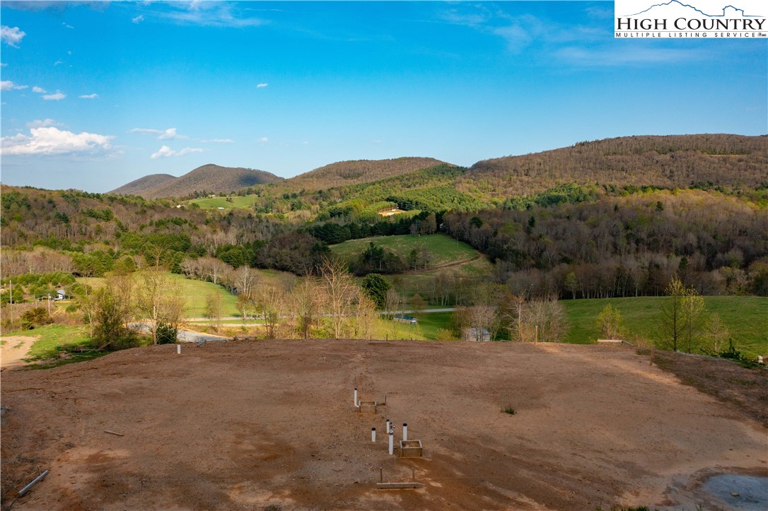 208 Brown Road Sparta, NC 28675 - Photo 11 of 21 Gallery Image 11